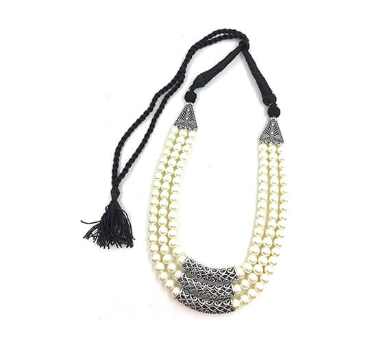 Big Beads 3 Layer Necklace_White