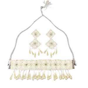 Pearl Embroidery Choker Set_ Square Shape 1