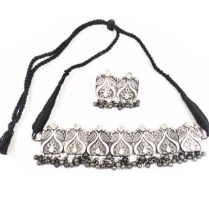 Silver Look Peacock Design Choker Set white 1